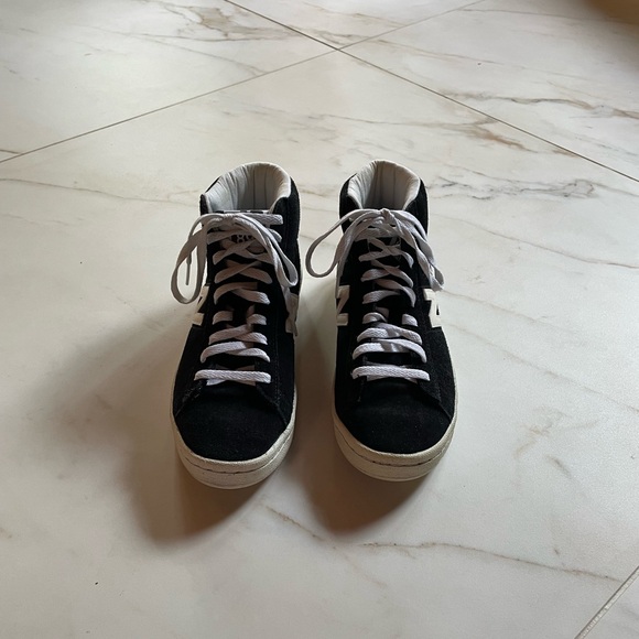 Black NB high tops. - Picture 2 of 5